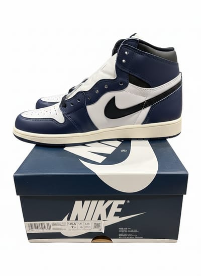 Air Jordan 1 Retro High OG Midnight Navy (GS) — Size 7Y